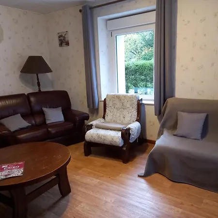 En Pleine Nature, Proche De La Bresse Avec Activités Familiales, Terrasse Et Poêle à Bois - Fr-1-589-70 Casa rural