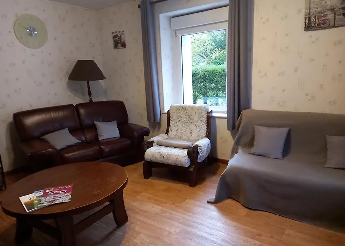 En Pleine Nature, Proche De La Bresse Avec Activites Familiales, Terrasse Et Poele A Bois - Fr-1-589-70 Prázdninový dům